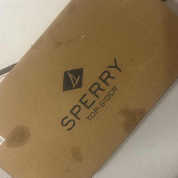 Comfy Sperry - Picture 4 of 5